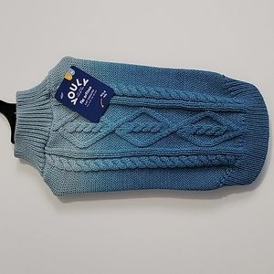 Petco cat sweater blue ombre